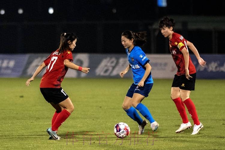 女足联赛第28轮:解放军1-0江苏 7轮不败 女足联赛第28轮:解放军1-0江苏 7轮不败